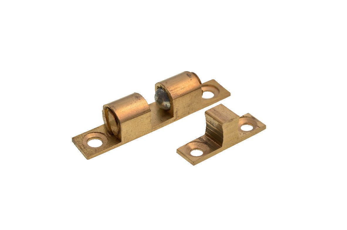 Image of Wickes Double Ball Catch - Brass 42mm Pack of 2