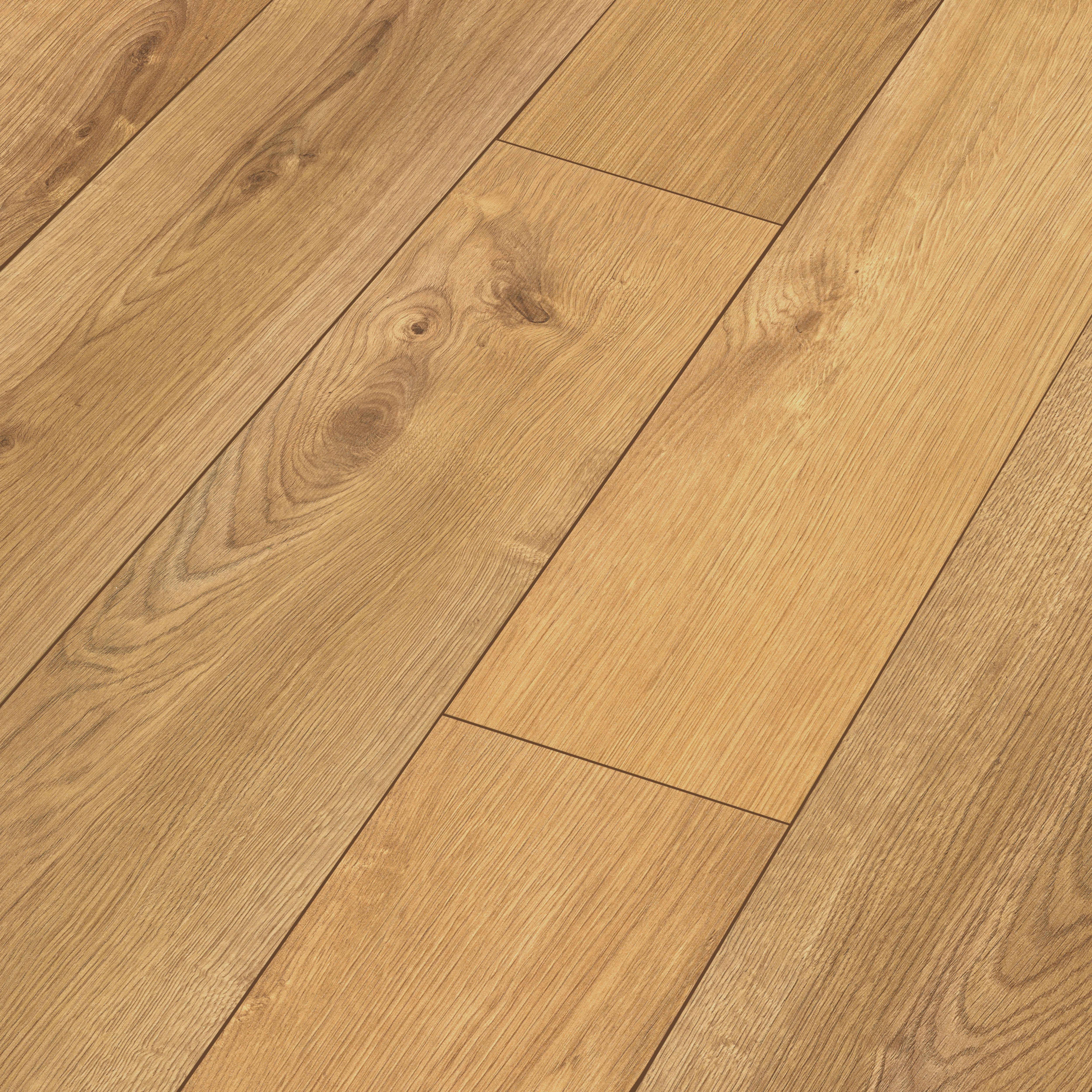 Image of Wickes Long Lasting Brown Navelli Light Oak Laminate Flooring - 1.48m²