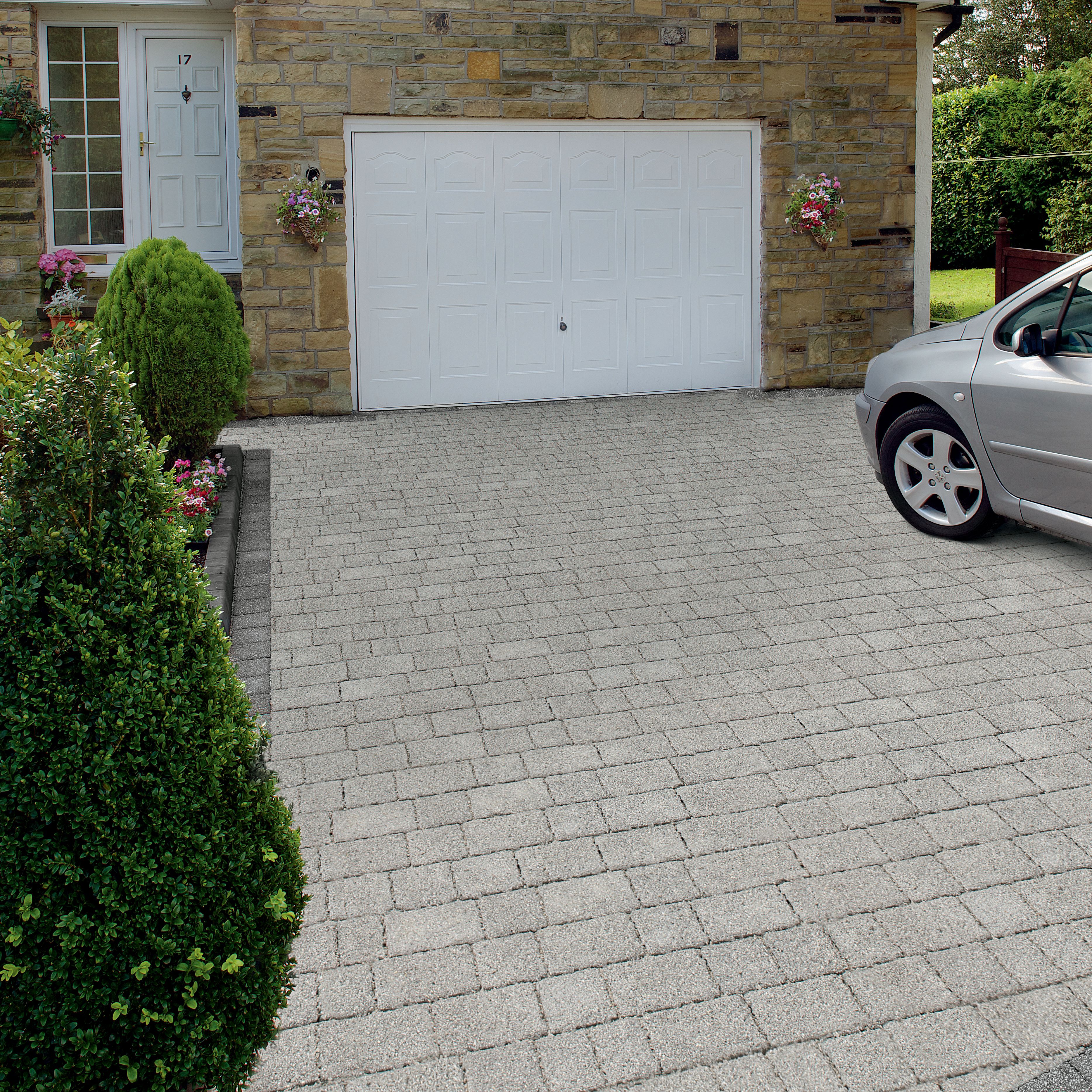 Marshalls Argent Priora Mixed Size Light Silver Driveway Textured Block Paving - 8.06 m2 - Pack of 279