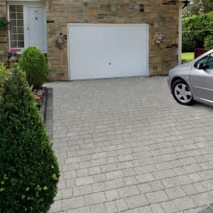 Marshalls Argent Priora Driveway Textured Block Paving Pack Mixed Size - Light Silver 8.06 m2