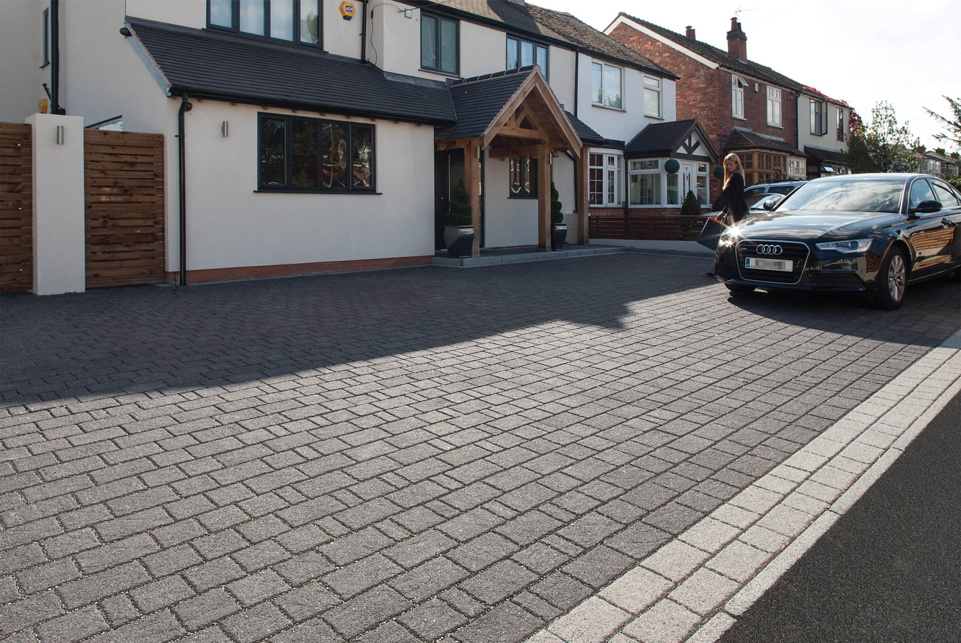 Marshalls Argent Priora Mixed Size Dark Silver Driveway Textured Block Paving - 8.06m2