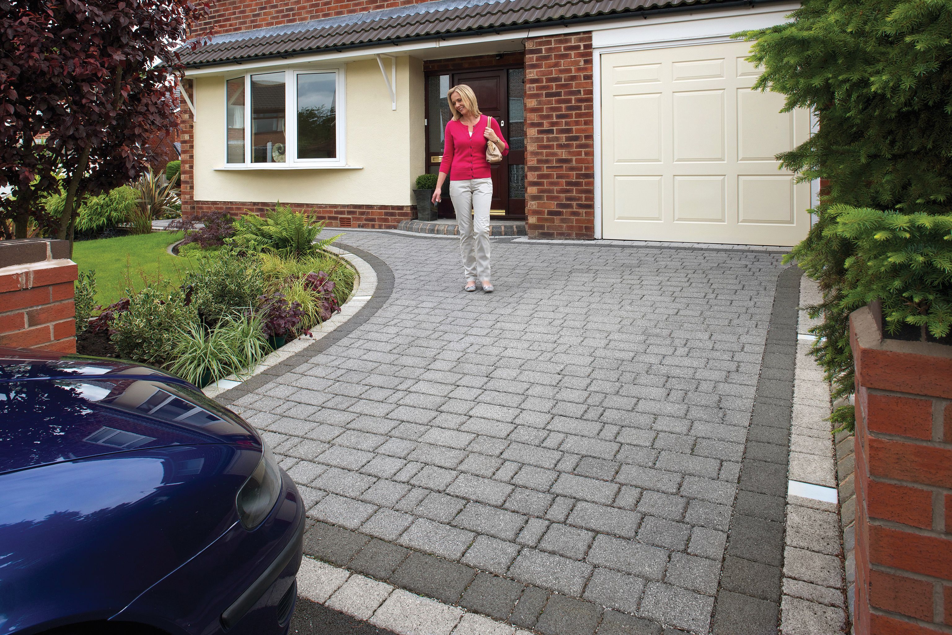 Image of Marshalls Argent Priora Driveway Textured Block Paving Pack Mixed Size - Graphite 8.06 m2