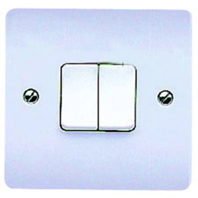 MK 10A 2 Gang 2 Way Light Switch - White