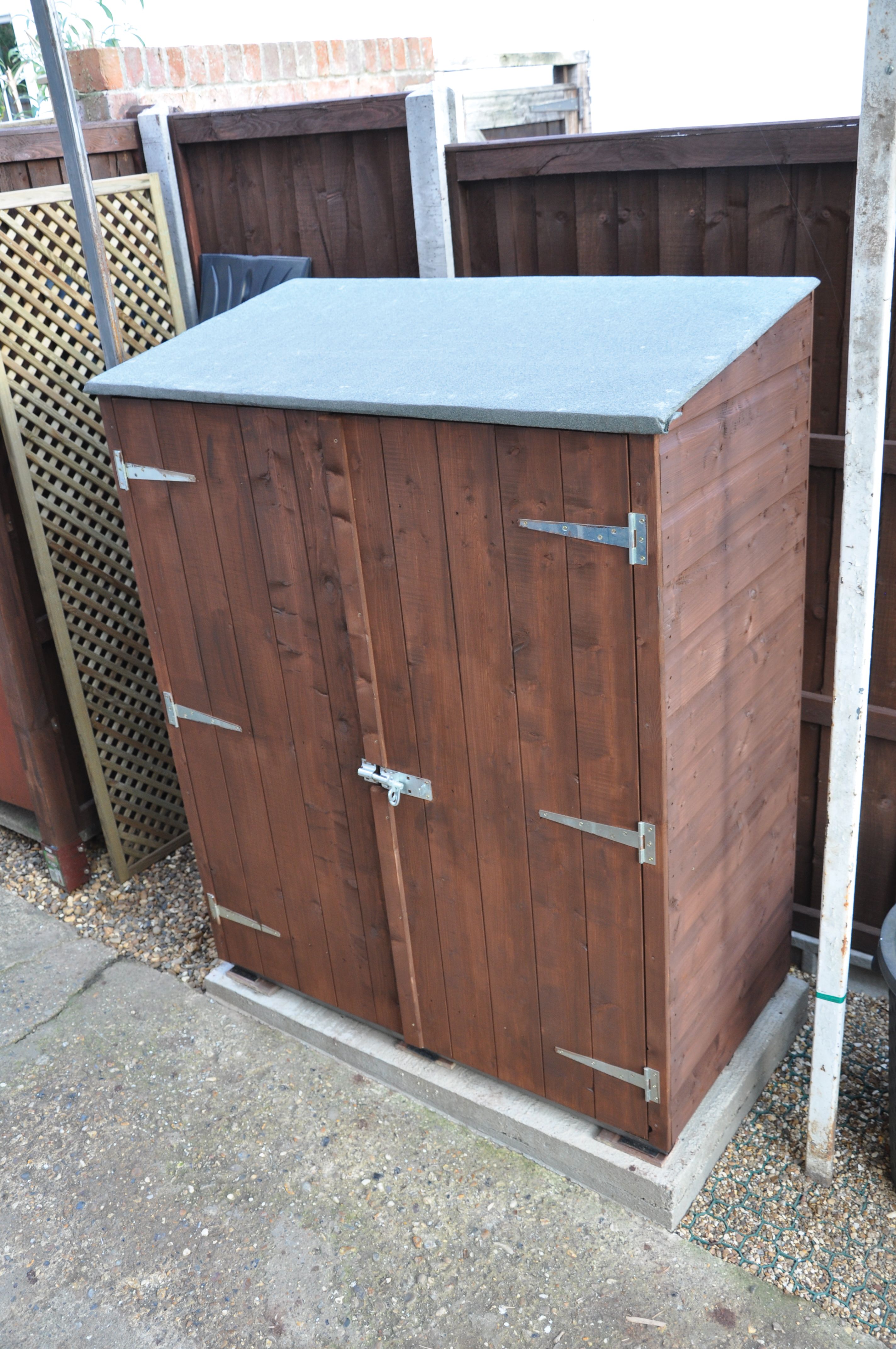 Shire 4 x 2ft Shiplap Timber Garden Store Shed