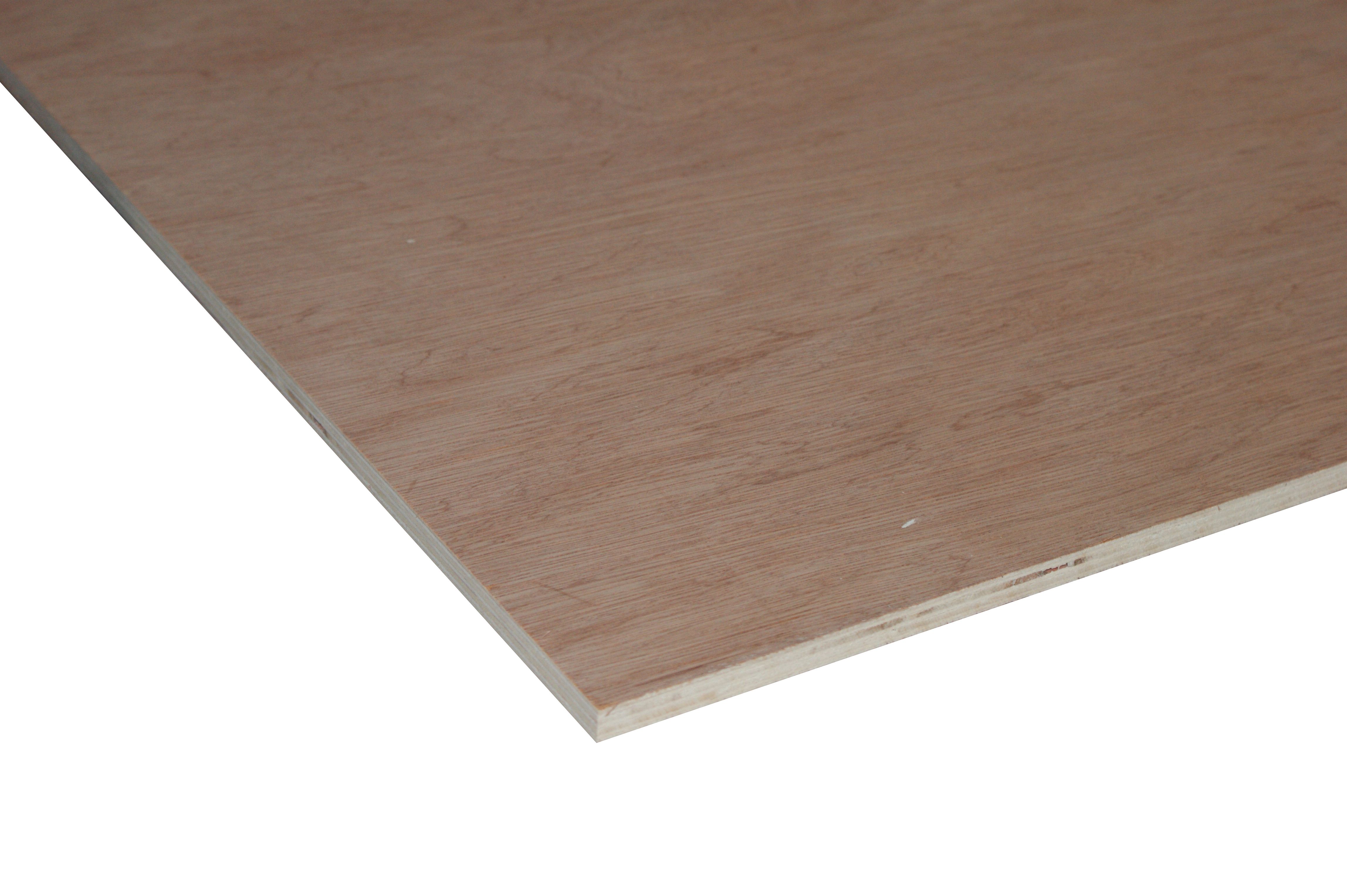 Wickes Non-Structural Hardwood Plywood - 3.6 x 607 x 1829mm