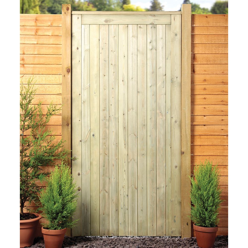 Image of Wickes Framed Ledged & Braced Flat Top Timber Gate - 915 x 1829 mm