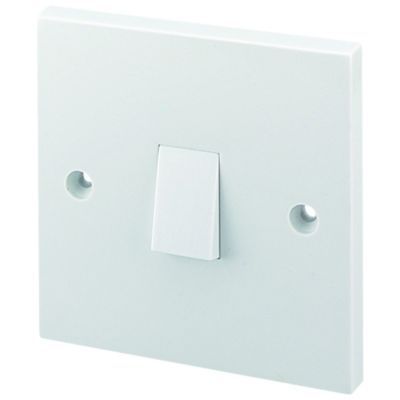 Image of Wickes 10 Amp 1 Gang 1 Way Light Switch - White
