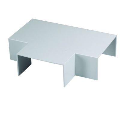 Image of Wickes Maxi Trunking Flat Tee - White 100 x 50mm