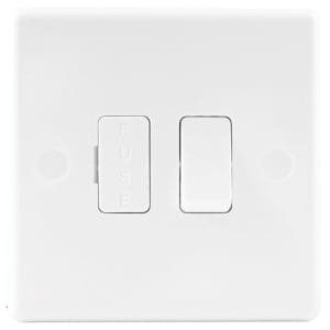 Wickes 13A Slimline Single Fused Connection Unit - White