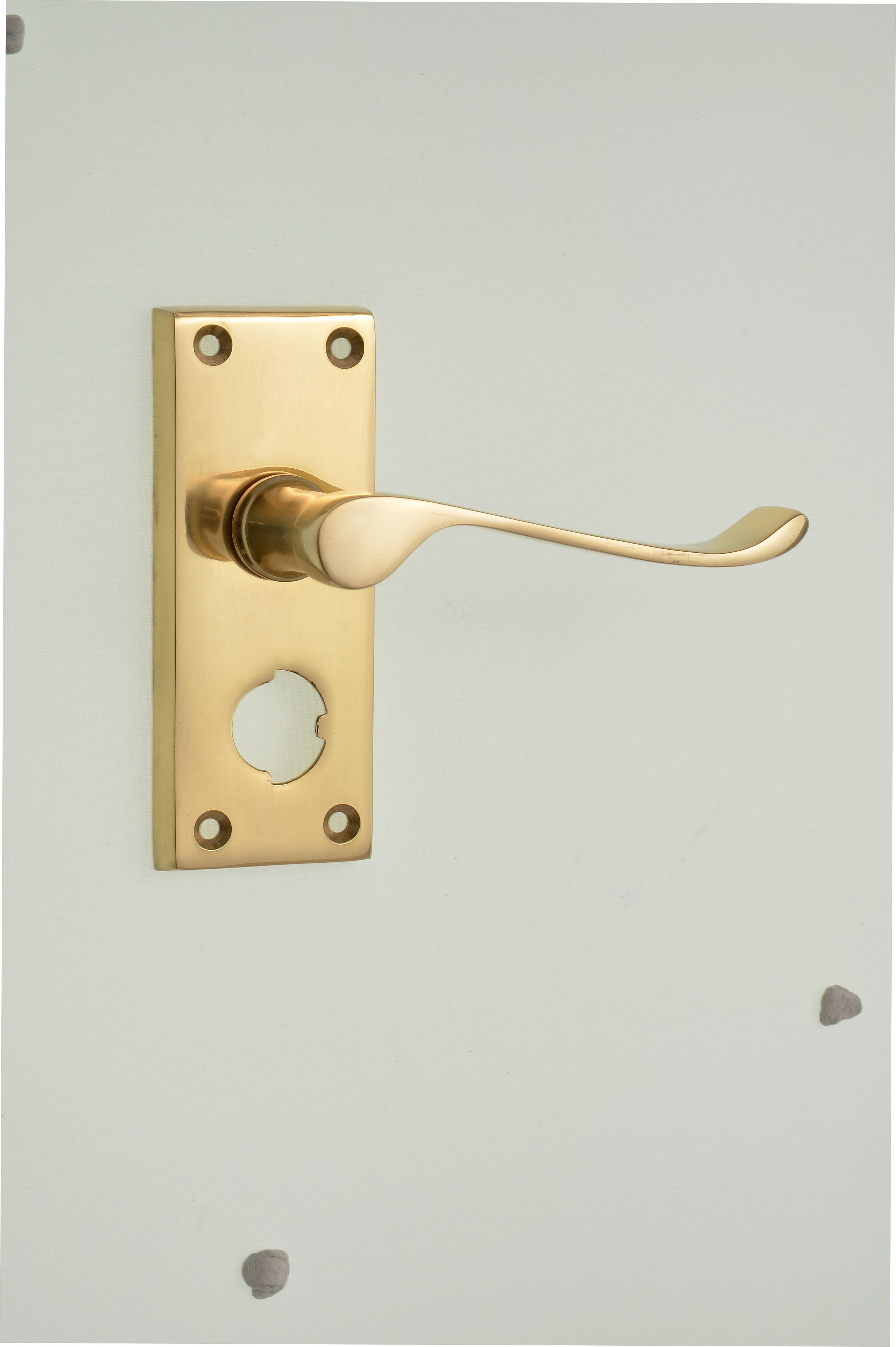 Image of Wickes Paris Victorian Scroll Privacy Door Handle - Polished Brass 1 Pair